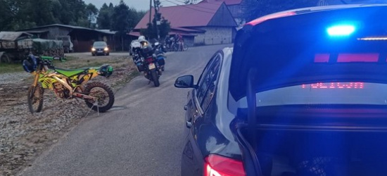 Policyjny pościg za pijanym motocyklistą (FOTO)