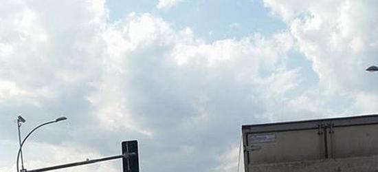 Nie ustąpił pierwszeństwa na przejściu, przez co stracił prawo jazdy