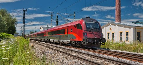 Nie taka powiatowa kolej straszna jak ją malowano. Trwa ożywianie linii 107