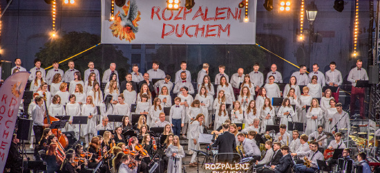 Rozpaleni Duchem. Koncert w mocy Ducha Świętego (VIDEO, ZDJĘCIA)
