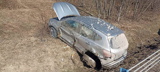 POWIAT BIESZCZADZKI. Zderzenie dwóch osobówek. Interweniowało pogotowie z Przemyśla (ZDJĘCIA)