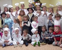 SANOCKA AKCJA ŚPIEWANIA KOLĘD: Ochronka im. Dzieciątka Jezus – „Józef czuwa nad Rodziną” (FILM)