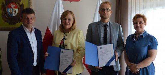 Uroczyste ślubowanie na stopień awansu zawodowego nauczyciela mianowanego
