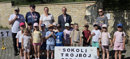 Przedszkolaki rywalizowały w Trójboju Obronnym. Jutro finał zawodów
