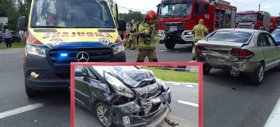 BYKOWCE: Wypadek z udziałem trzech pojazdów. Dwie osoby poszkodowane (ZDJĘCIA)