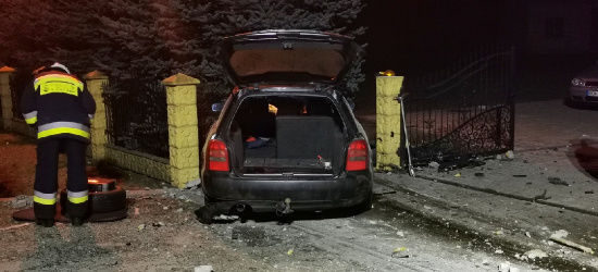 HACZÓW. 20-letni kierujący audi uderzył w betonowy przepust. Miał blisko 2 promile (ZDJĘCIA)