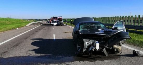 Groźny wypadek na autostradzie A4 (FOTO)
