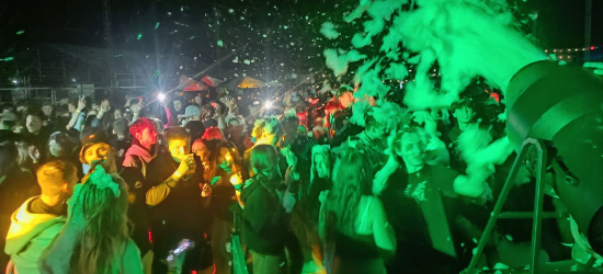 PIANA PARTY zamiast Dni Sanoka? Impreza na stadionie Wiki przyciągnęła tłumy!