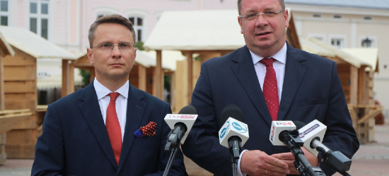 SANOK. Posłowie walczą o wolność wyznania. Ofensywa w obronie katolików (VIDEO, ZDJĘCIA)