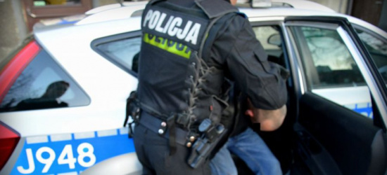 REGION: Kompletnie pijany usiadł za kierownicę! Dwa dni wcześniej stracił prawo jazdy