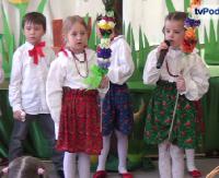 Wielkanocne obrzędy zaprezentowane przez zdolnych przedszkolaków z sanockiej „trójki” (ZOBACZ FILM)