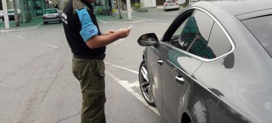 Podkarpacka Policja wspiera bieszczadzkie samorządy. Auta dla gminy Baligród oraz Cisna (FILM, ZDJĘCIA)