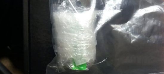 Zostali zatrzymani do kontroli drogowej. Mieli amfetaminę