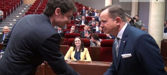 Zarząd województwa podkarpackiego z absolutorium za 2014 rok (FILM)