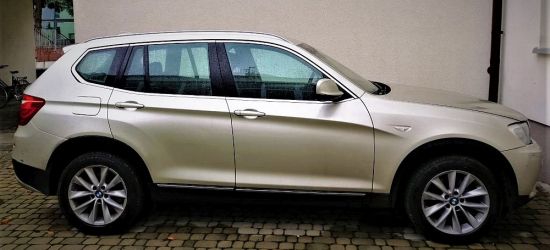 GRANICA: Fałszywy dowód rejestracyjny i kradzione BMW