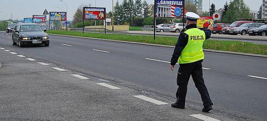 Rozpoczyna się walka z piratami drogowymi. Dziś policyjna akcja ,,Prędkość”
