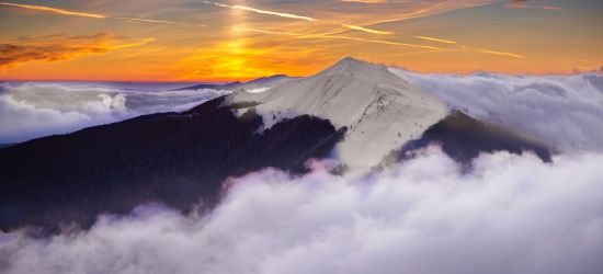 Noc i poranek na Połoninie Wetlińskiej. Urokliwe ujęcia (FOTO)