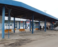 SANOK: Chwile grozy na dworcu autobusowym. Alarm bombowy i interwencja policji