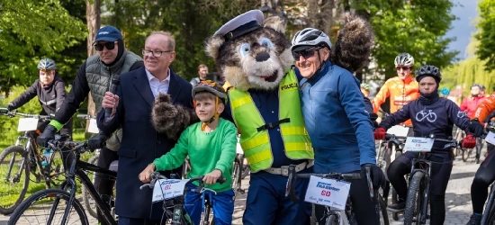 Bezpiecznie podczas 1. Powiatowego Rajdu Rowerowego w Lesku