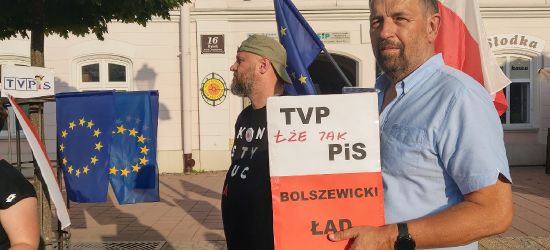 „Protestujemy przeciwko zamachowi PIS na wolne media” Ustawa medialna krytykowana(VIDEO)