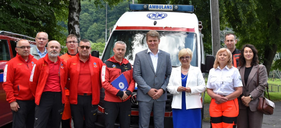 300 tys. zł na zakup nowej karetki dla Bieszczadzkiego Pogotowia Ratunkowego (ZDJĘCIA)
