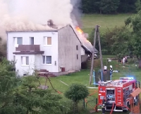 Tragedia w Wujskiem. Pożar strawił dorobek życia (ZDJĘCIA, VIDEO)
