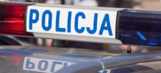 Szaleńcza jazda motocyklem zakończona pod barierką