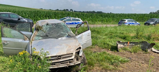 REGION: Rozbił samochód i się ukrył. Odnaleziony półprzytomny (ZDJĘCIA)
