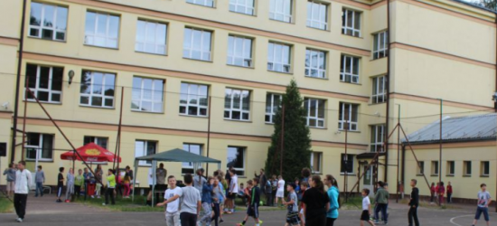 SZKOŁY PODSTAWOWE: Pierwszy dzwonek coraz bliżej. Jakie innowacje czekają sanockich uczniów?