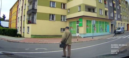 SANOK: Niebezpiecznie zdarzenie nagrane przez samochodową kamerkę (VIDEO)