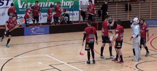 Żelazna defensywa Wilków. Pierwszy ćwierćfinał na styku (SKRÓT MECZU)