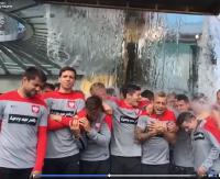 Śmigus-dyngus na sportowo! Zawodnicy piłkarskiej reprezentacji w akcji (zobacz VIDEO)