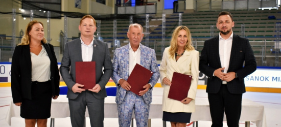 HOKEJ: Umowy z głównymi sponsorami podpisane! (VIDEO, ZDJĘCIA)