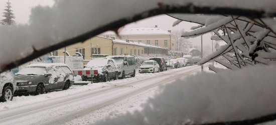 ALERTY POGODOWE: Sypnie śniegiem! Opady marznące! 3 stopień zagrożenia!